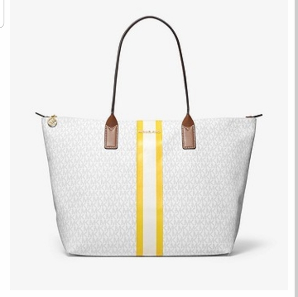 Sale!!🔥😍🥰Michael Kors LARGE LOGO PRINT TOTE - Picture 8 of 8